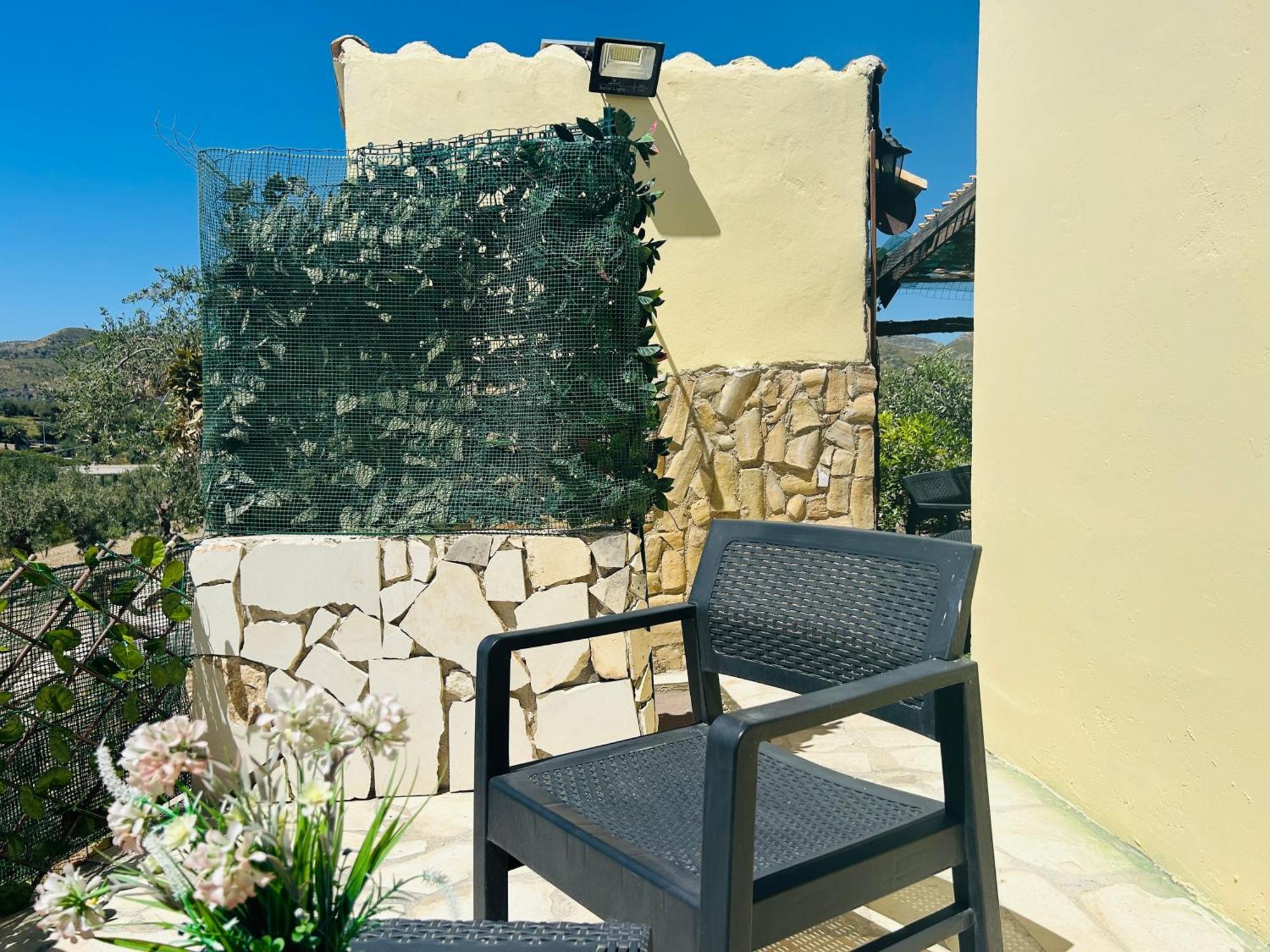 אבולה "The Cottage"With Sea View, Parking & Wifi מראה חיצוני תמונה